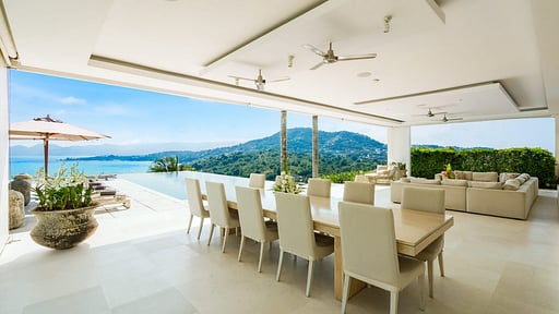 samujana-villa-1-v1-dining-area-604b44f9eaa2e