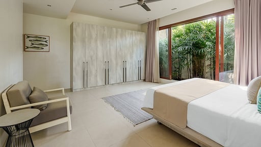 samujana-villa-10-02-v10-bedroom-4-5f7c3670cfcf6