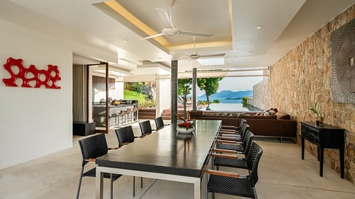 samujana-villa-11a-v11a-dining-view-637d9f90d0d3b