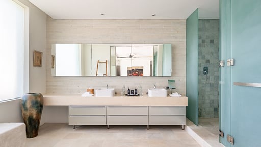 samujana-villa-26-v26-bathroom-3-696e062fd9a5c