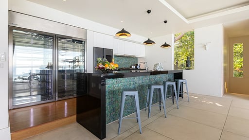villa-zest-14-kitchen2-673aa332eb845