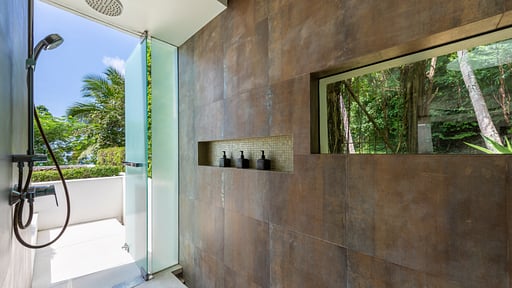 villa-zest-30-bathroom1-3-673aa36b1d1dd