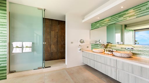 villa-zest-46-bathroom4-1-673aa3a52e2f5