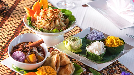 tawantok-beach-villa-1-7-tawantok-beach-villas-sensational-food-setup-6801e98b038bc